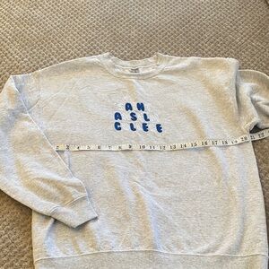 Gildan Gray College Sweatshirt